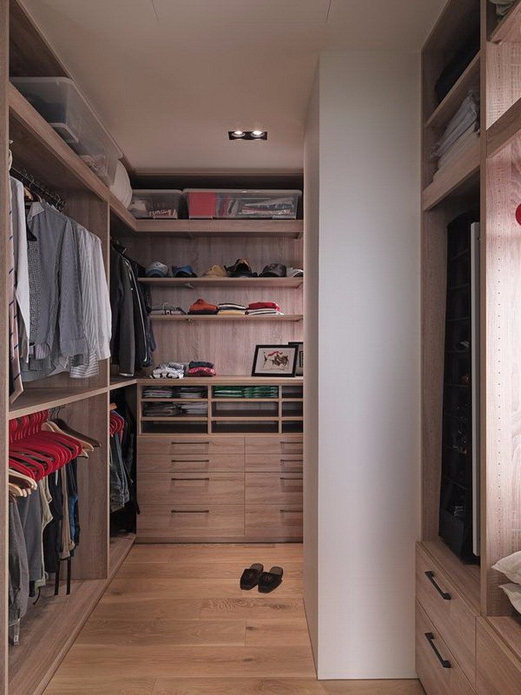 港式台式现代简约大户型衣帽间效果图