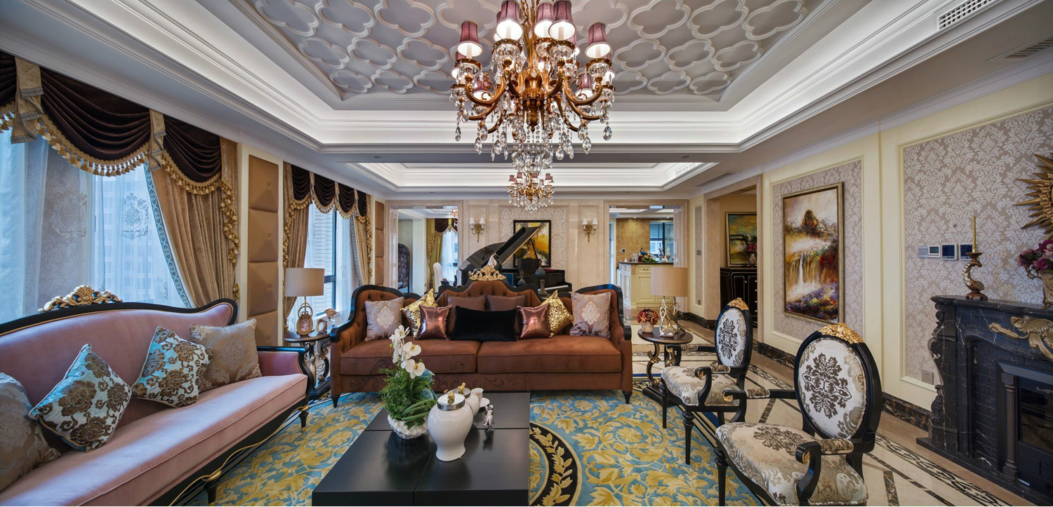 客厅 吊顶墙面的装饰，让整个家舒适又带着小奢华与家具体搭配雅、高贵华丽，具有浓厚的文化气息